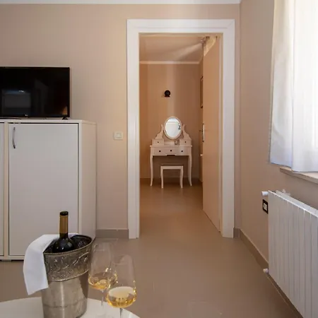 Couette-café Blu 3*