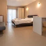 Blu B&B 로비니