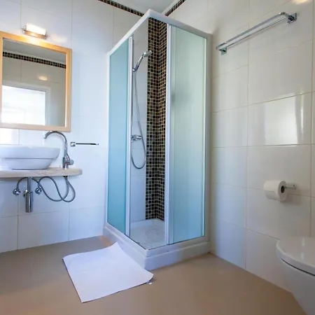 Blu Bed and Breakfast Ρόβινι