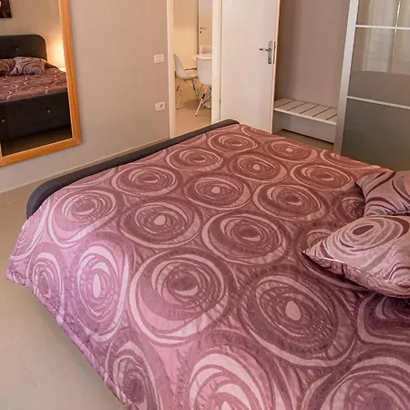 Blu Bed and Breakfast Ρόβινι