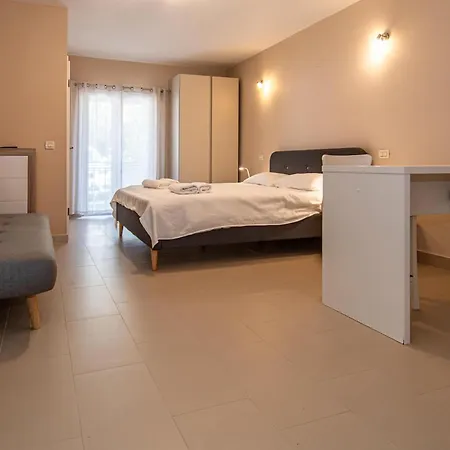 Blu Bed and Breakfast Ρόβινι